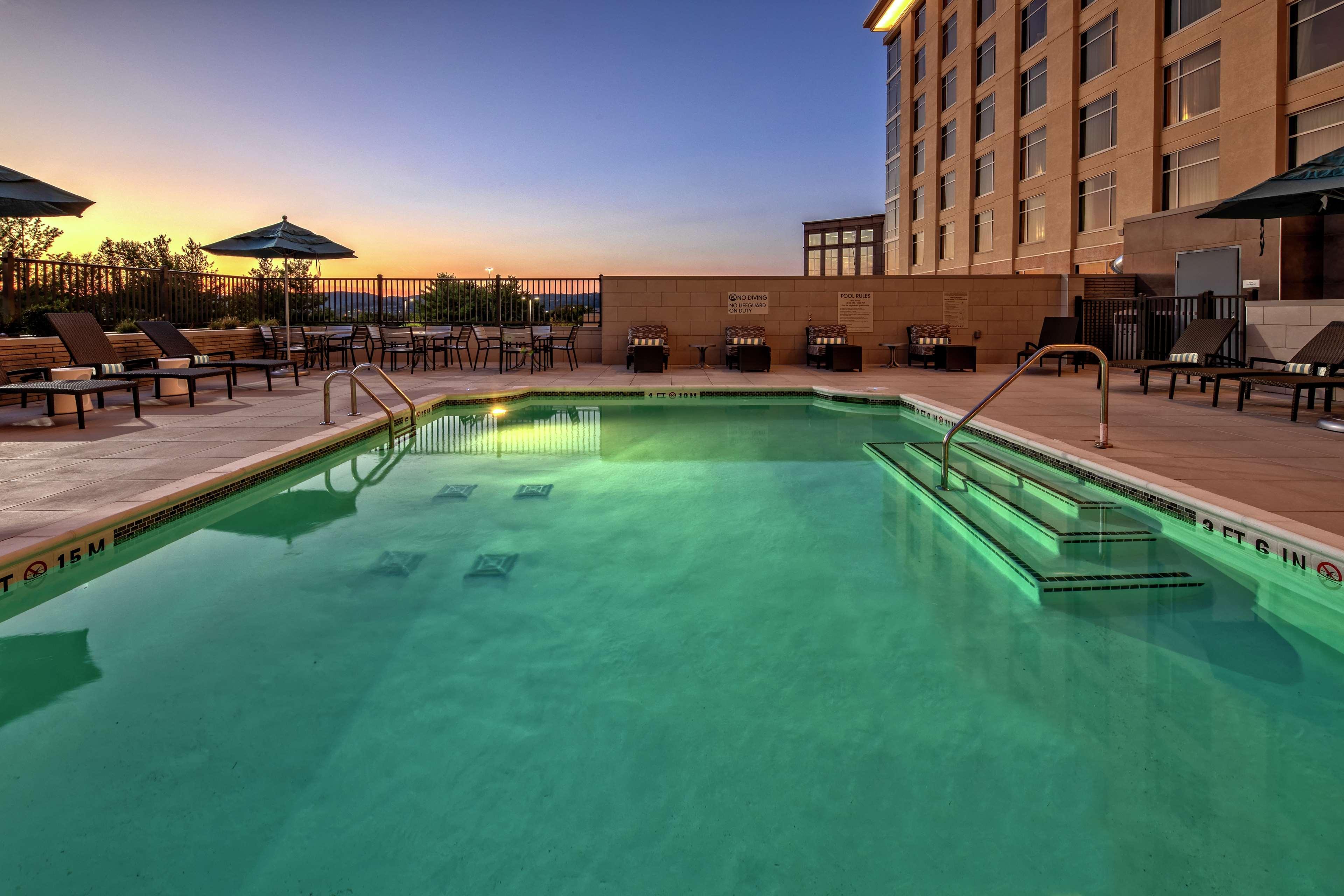 Готель Hilton Franklin Cool Springs Екстер'єр фото
