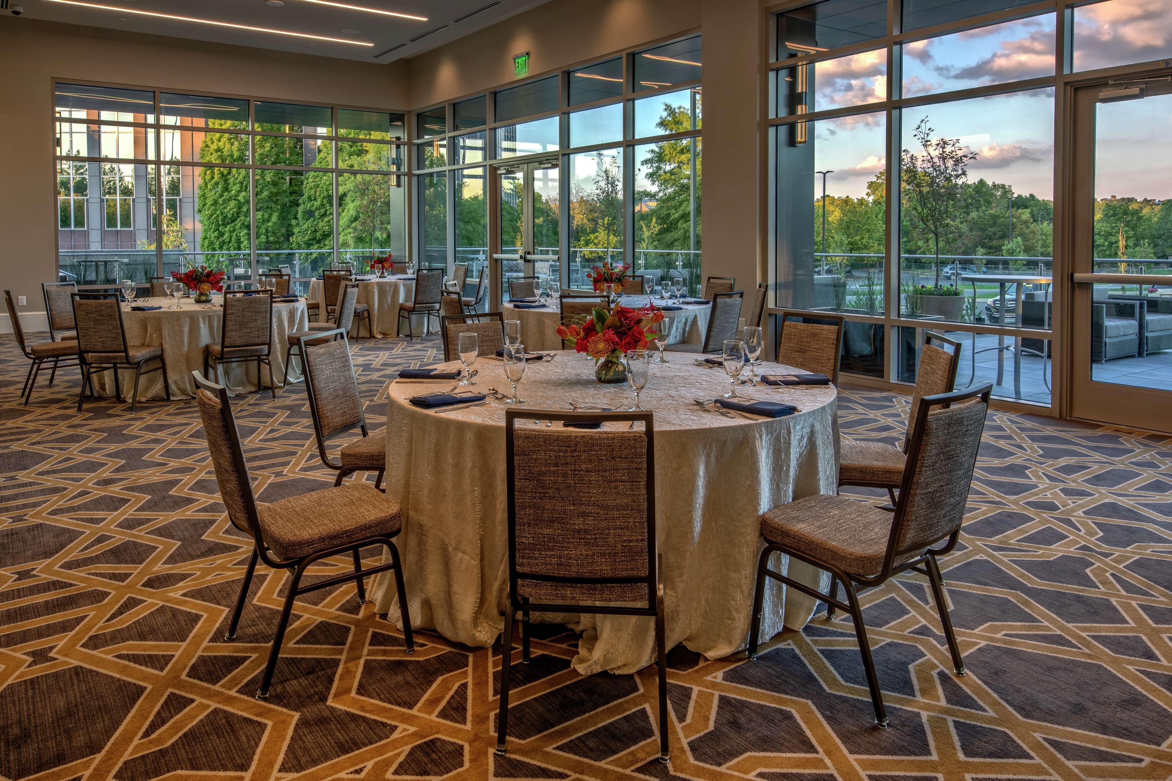 Готель Hilton Franklin Cool Springs Екстер'єр фото