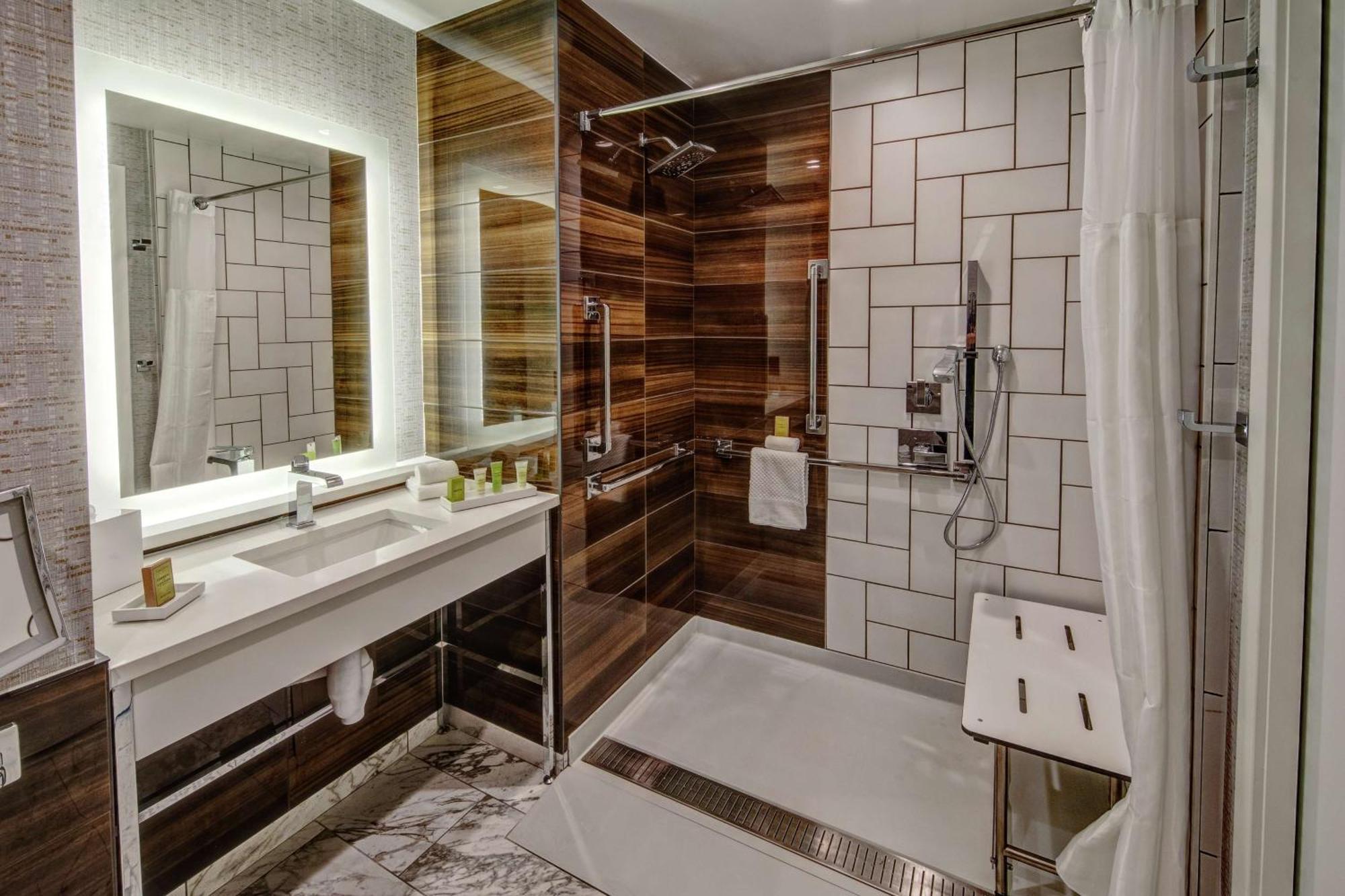Готель Hilton Franklin Cool Springs Екстер'єр фото